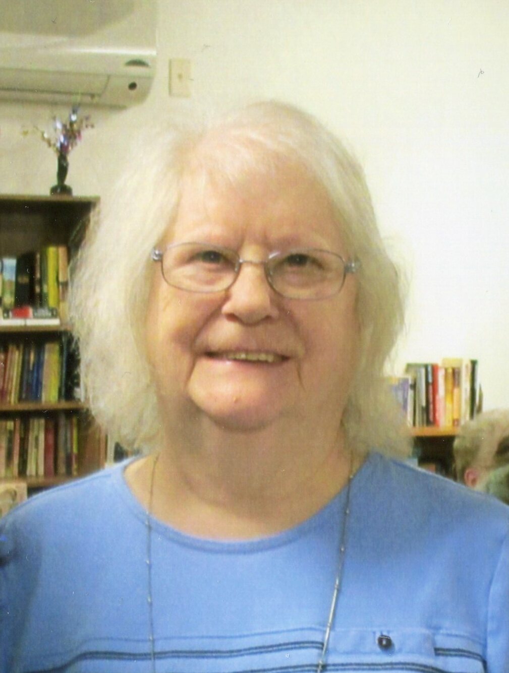 Lois Johnson